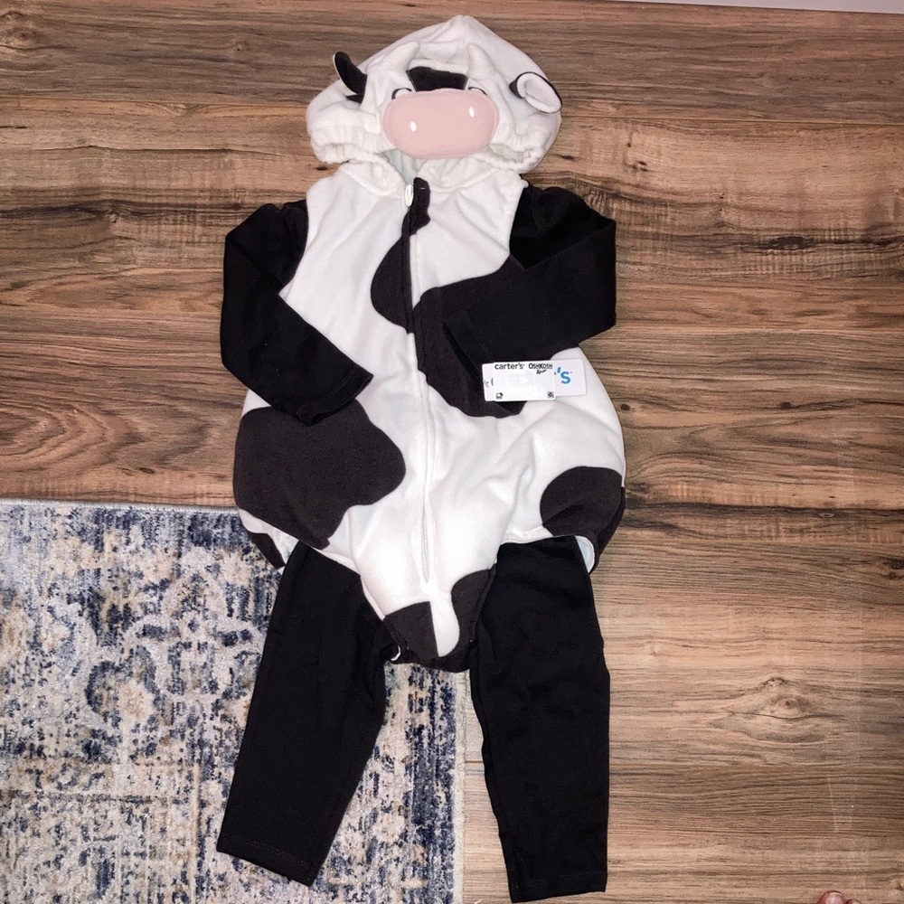 #55. 🆕 NWT - Carter's Black and White Cow Costume